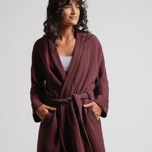 Parachute cloud robe mulberry purple cotton